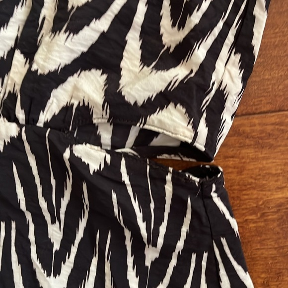 ZARA PRINTED CUT-OUT DETAIL MIDI DRESS - Picture 13 of 13